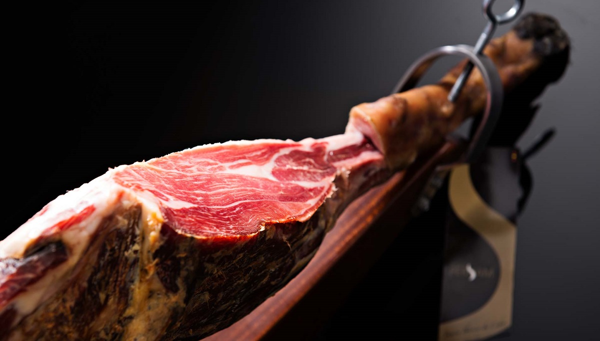 An Evening of Jamon Iberico & Wine With La Bandera