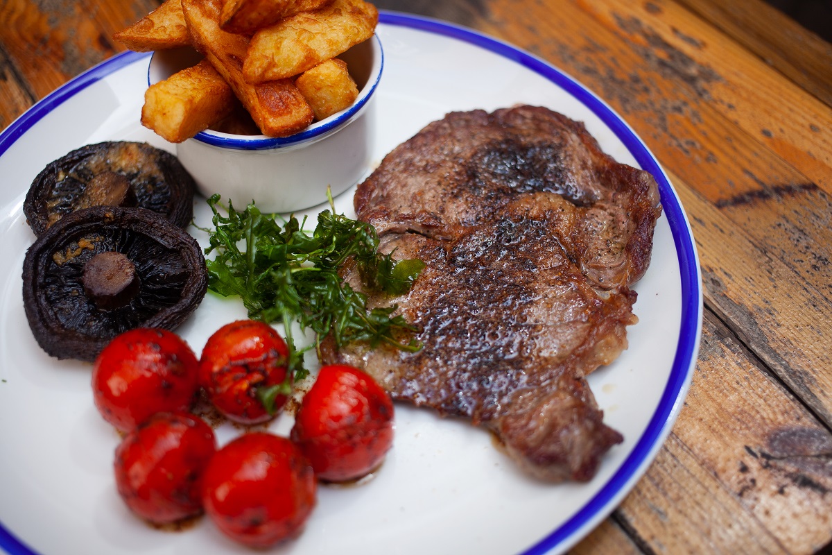 Pub Grub Classics At The Bay Horse Tavern Manchester s Finest pub-grub-classics-at-the-bay-horse-tavern-manchester-s-finest