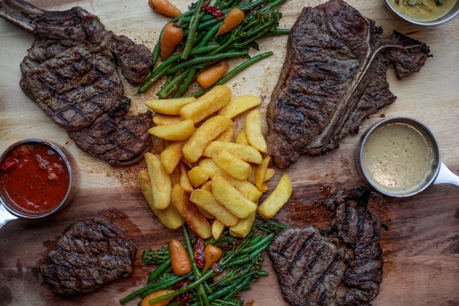 Zouk Launches Sizzling New Steak Menu Manchester’s Finest