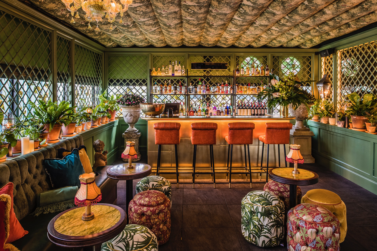 Photographer: Paul Winch-Furness