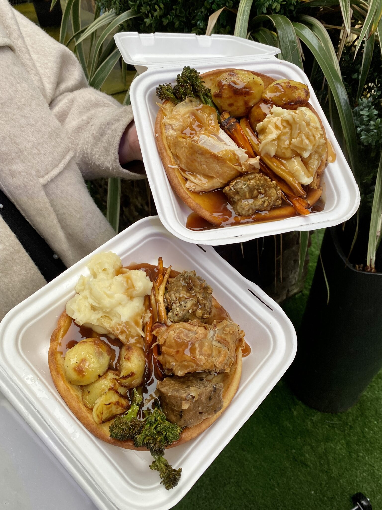 Sunday Roast delivered within two hours? Call 'The Roastline'