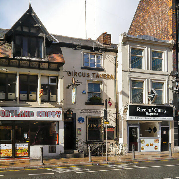 Traditional Boozer The Best Manchester 'Traditional Boozer' Pub Crawl - Manchester’s Finest
