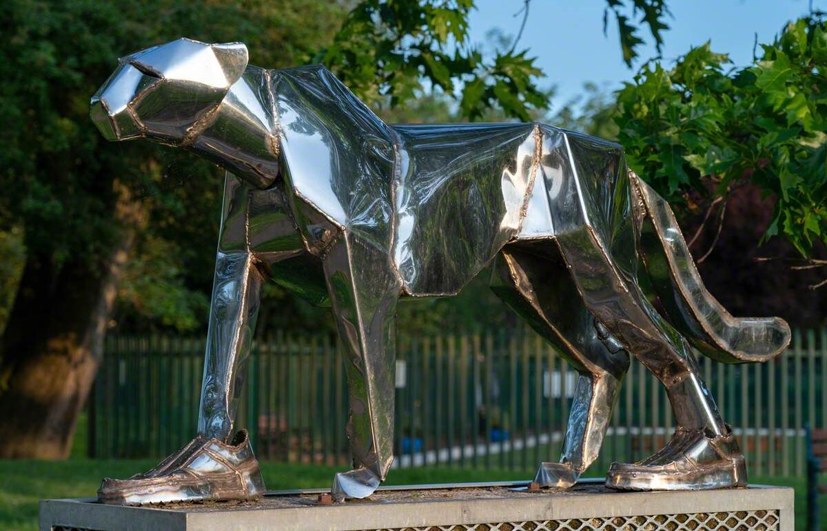 Jalland, Mark; Tara in Her Trainers; ; http://www.artuk.org/artworks/tara-in-her-trainers-282036