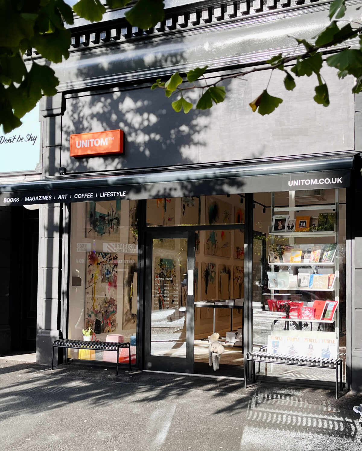 New indie bookshop UNITOM on Stevenson Square is now open