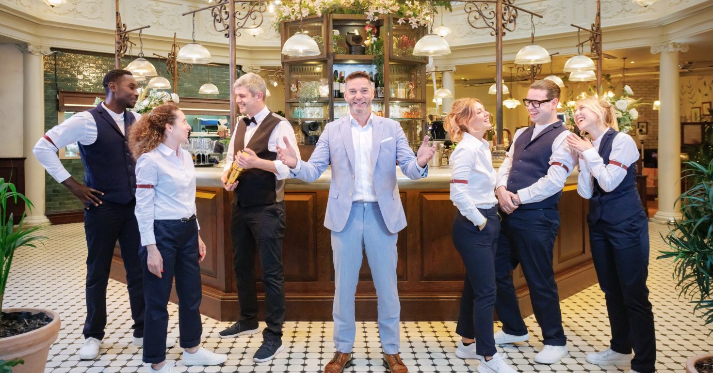 Kofi, Francesca, Merlin, Fred, Cici, Jamie, Aoife