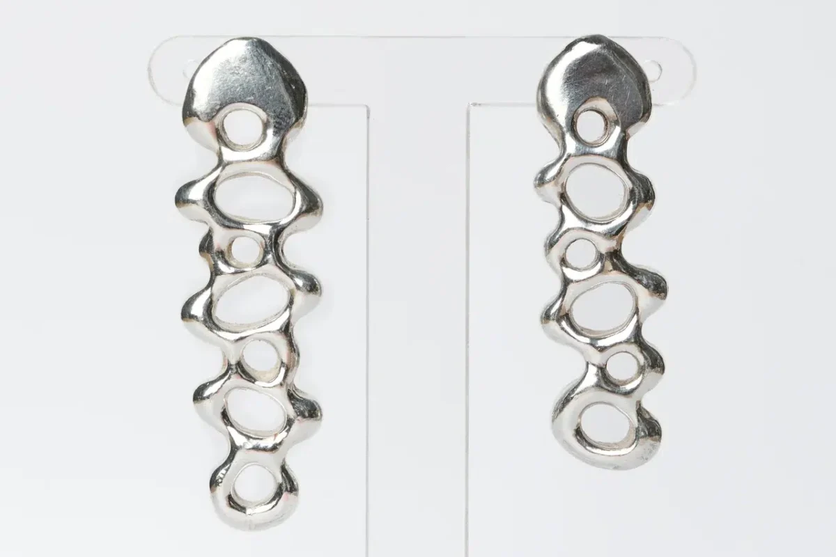 AREESHA_ZANJEER_EARRINGS_1